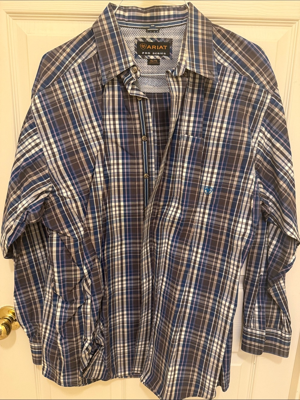 Ariat Men's Blue and Brown Plaid Button-Down Shirt